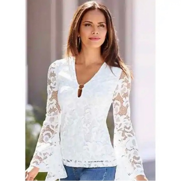 Alexia Admor long sleeve lace top size medium - Picture 5 of 5